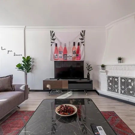 Apartament Melissas Lara