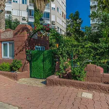 Melissas Lara Apartament Antalya