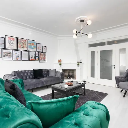 Apartament Melissas Lara