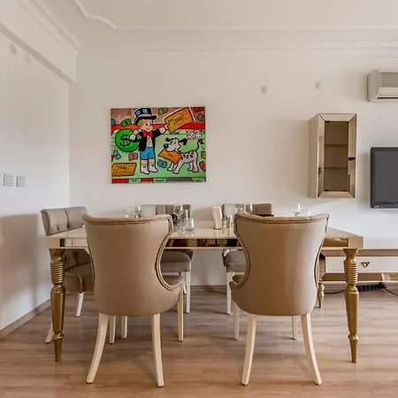 Melissas Lara Apartment Antalya